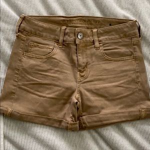 AE khaki midi short
